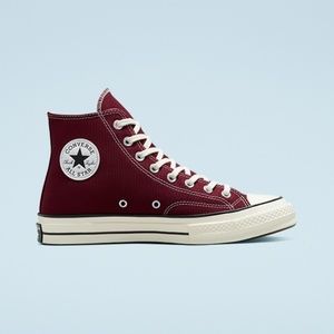 NWOT Converse Vintage Canvas Chuck 70 in Bordeaux/Egret/Black